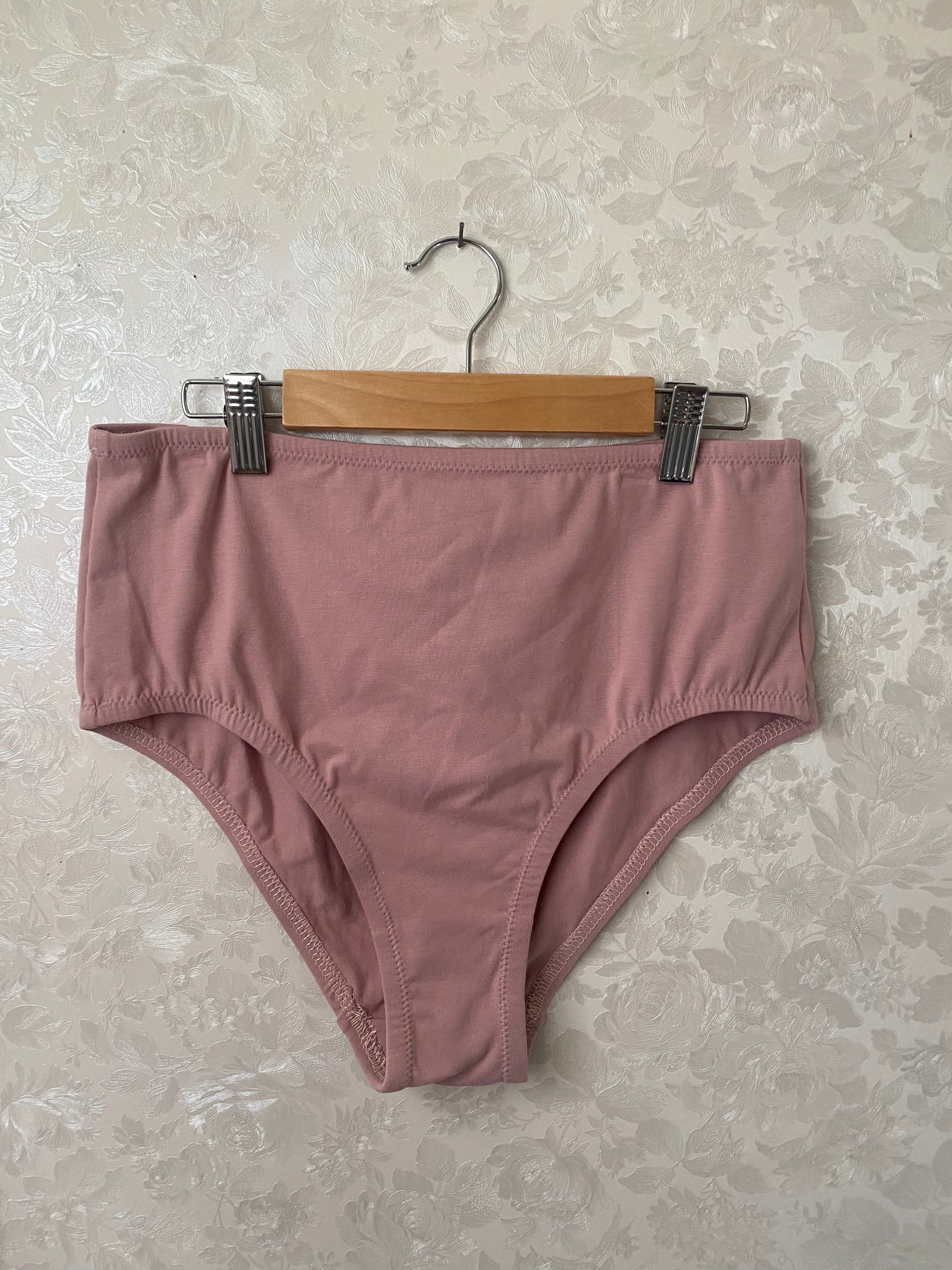 Medium April Brief - Dusty Rose