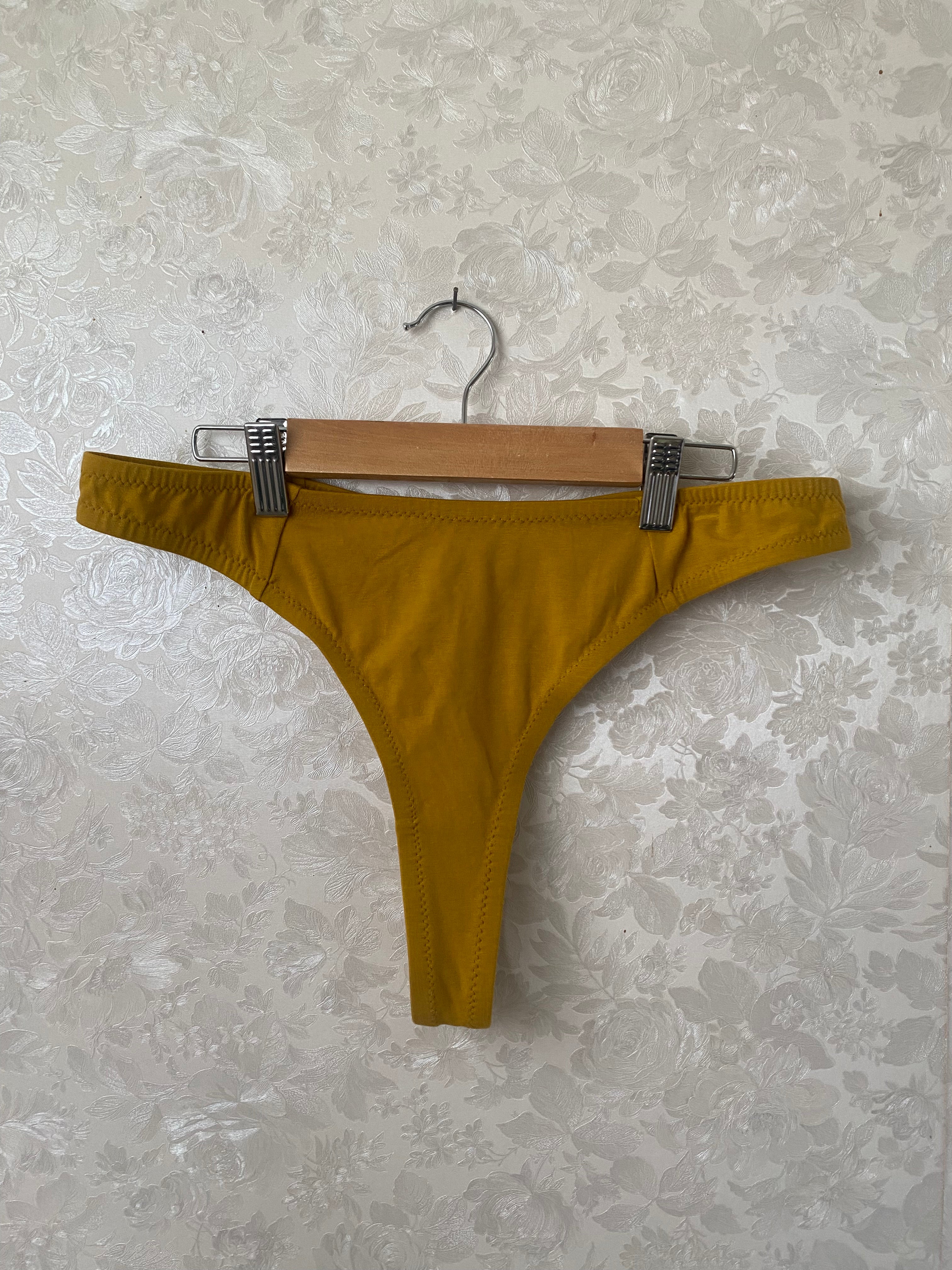 Extra Large Dahlia Brief - Ochre