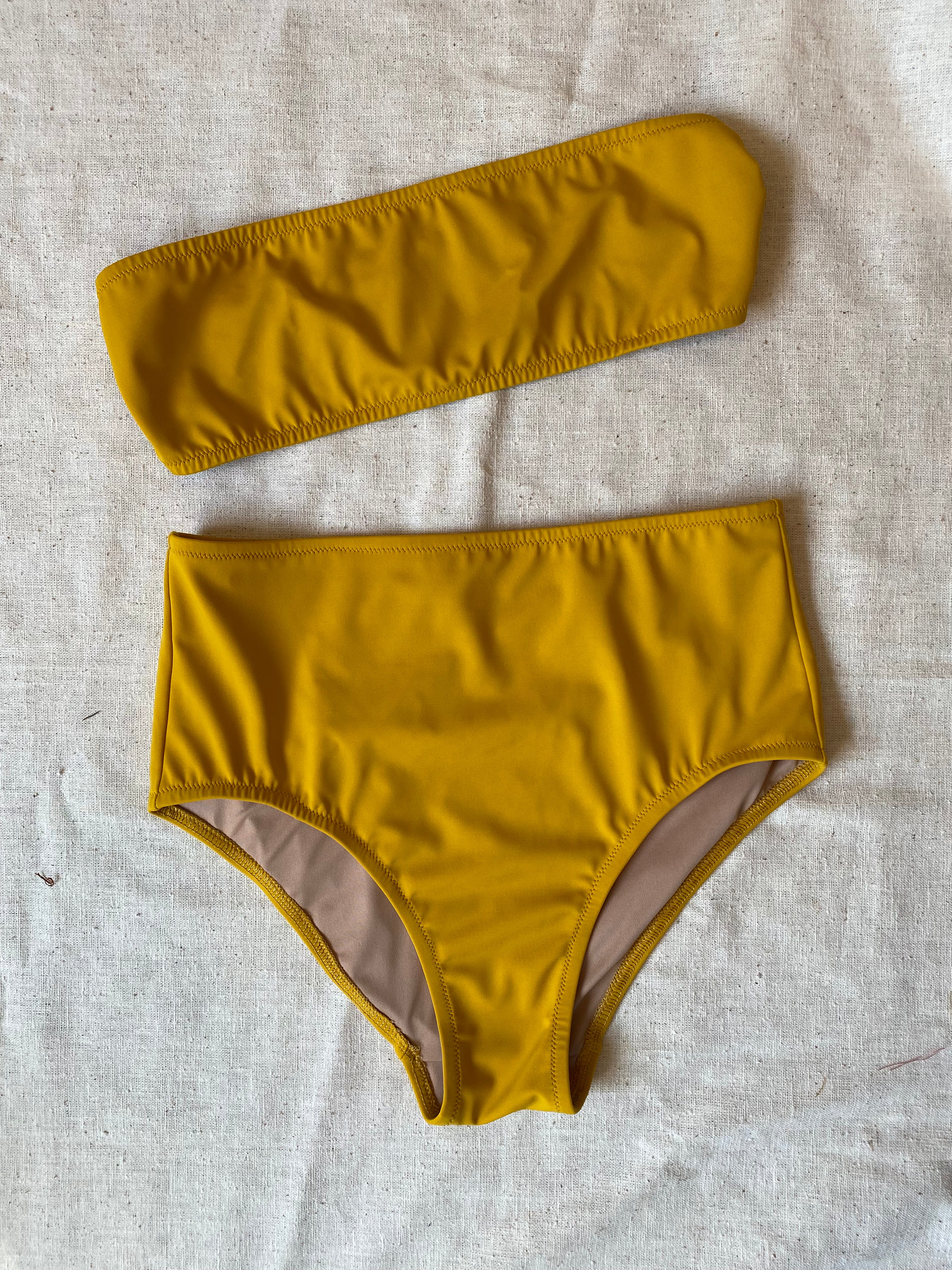Brook Swim Top - recycled Carvico fabric