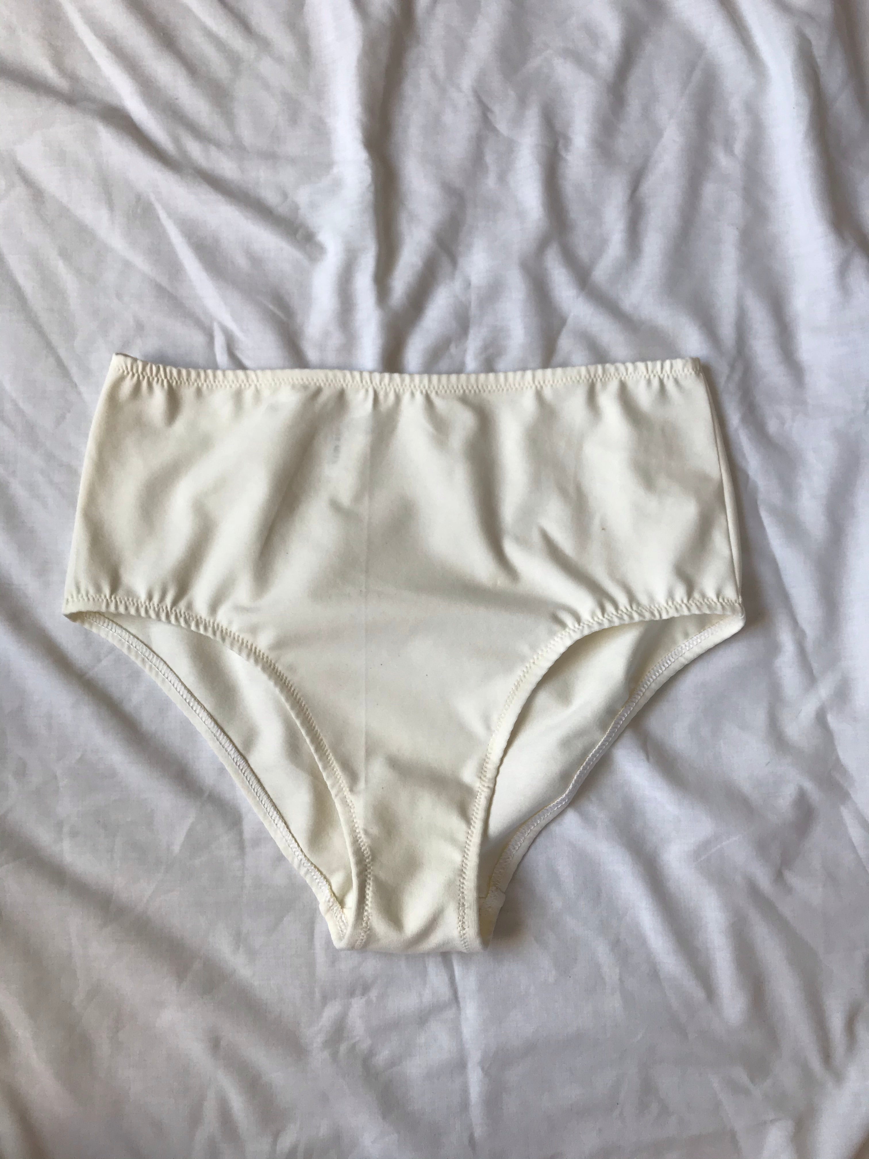 April Brief - Cream